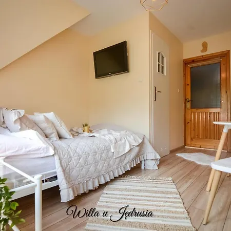 U Jedrusia Privatunterkunft *